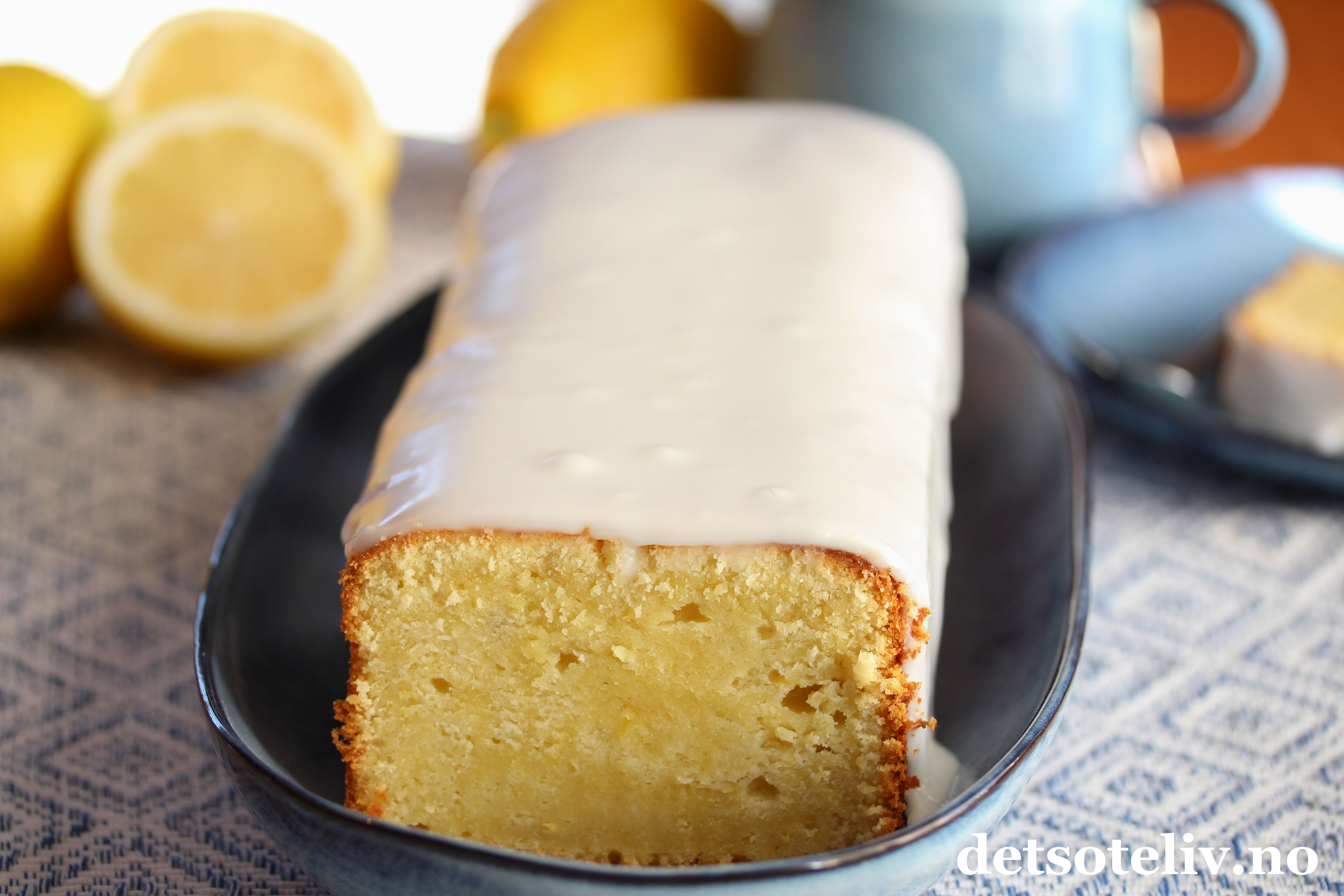 Sitronformkake med kremost (Lemon Pound Cream Cheese Cake Sitronformkake med kremost (Lemon Pound Cream Cheese Cake