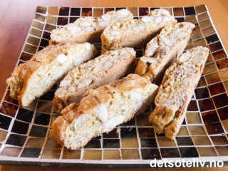 Flytende sjokoladekake i kopp